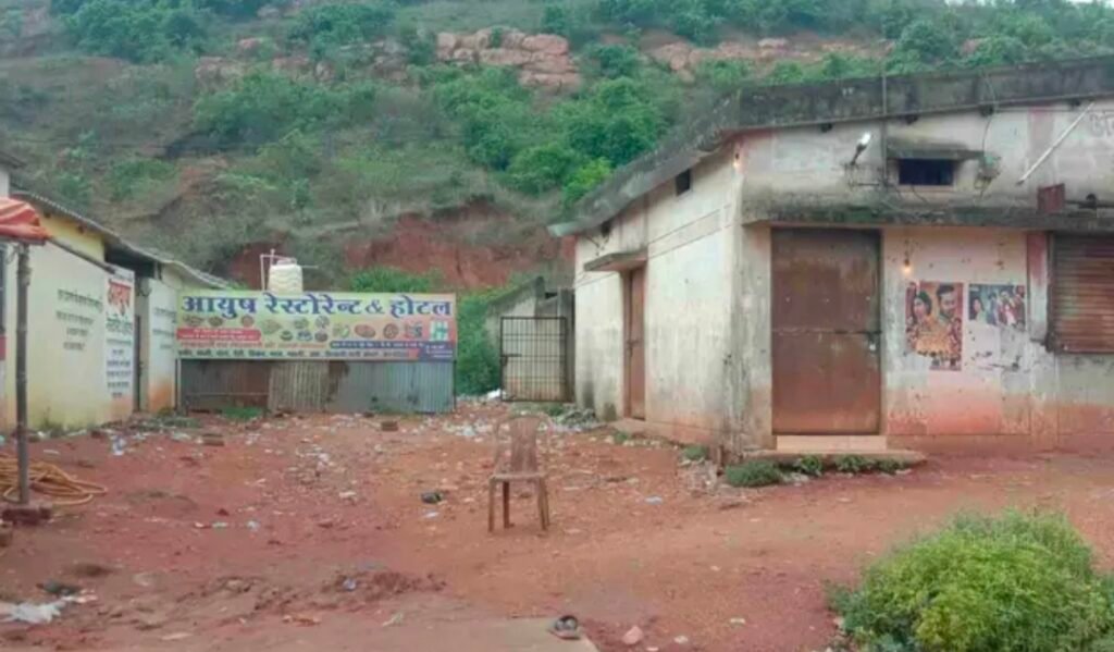 बरपाली शराब दुकान को अन्यत्र स्थानांतरित करने कलेक्टर को पत्र